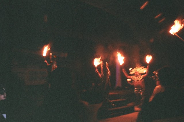 'pre-hispanic Mexican' dance at hotel on Christmas night